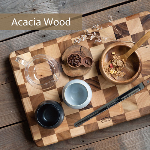 【 Acacia Wood 】チェック　木製　カッティングボード